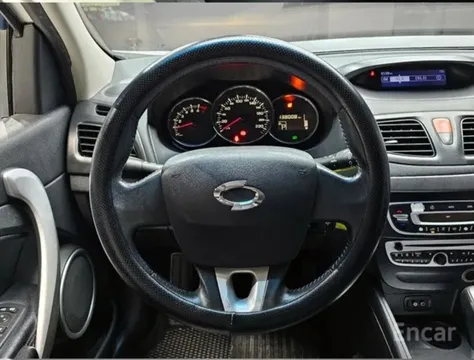 Renault SM3