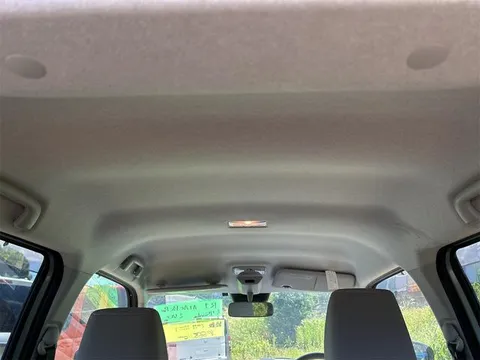 Daihatsu Mira Tocot