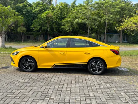 MG MG5