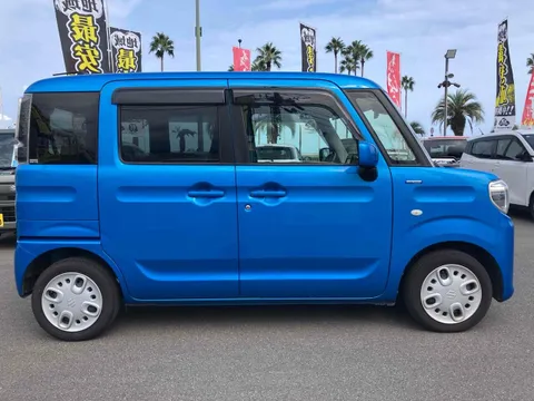 Suzuki Spacia