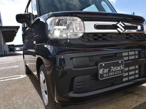 Suzuki Spacia