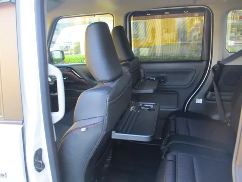 Suzuki Spacia Custom