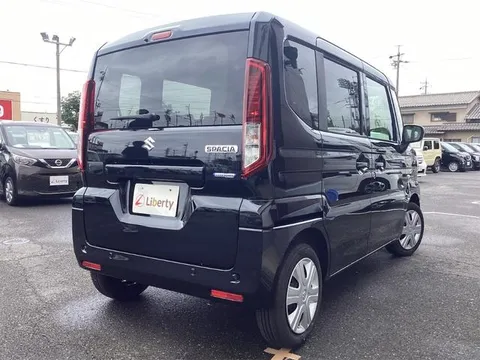 Suzuki Spacia
