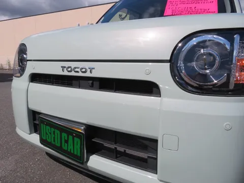 Daihatsu Mira Tocot