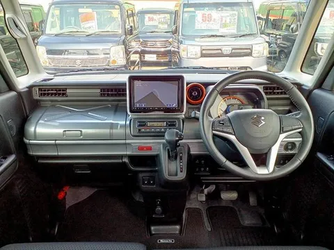 Suzuki Spacia Gear
