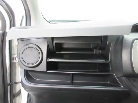 Toyota Yaris (Vitz)