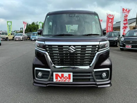 Suzuki Spacia Custom