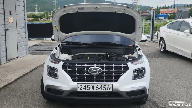 Hyundai Venue
