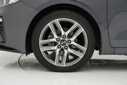 Kia Cerato (K3)