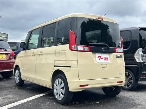 Suzuki Spacia