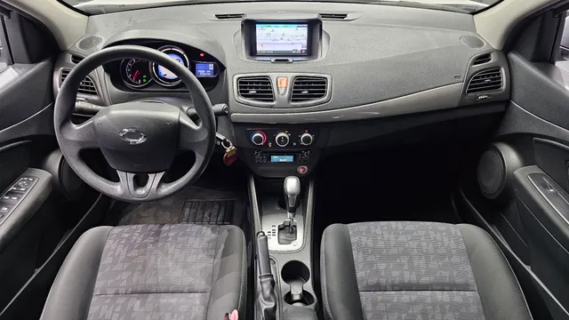 Renault SM3