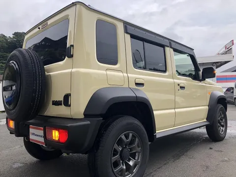 Suzuki Jimny Nomade
