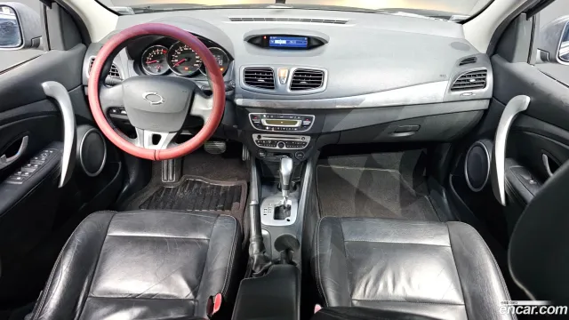 Renault SM3