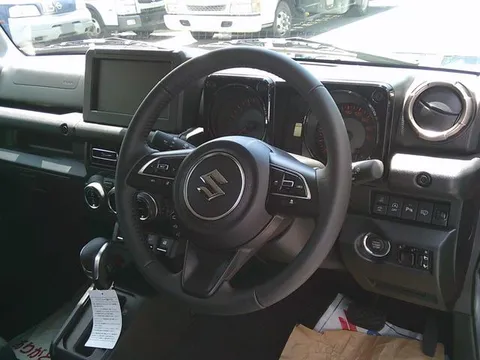 Suzuki Jimny Sierra