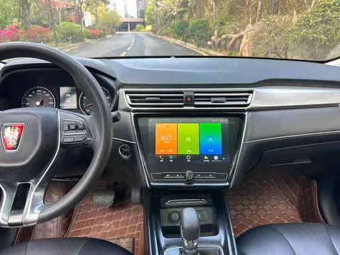 Roewe i5