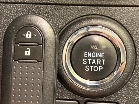 Daihatsu Mira Tocot