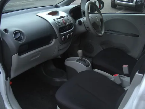 Mitsubishi I
