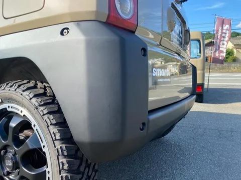Daihatsu Naked