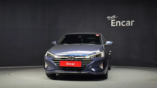 Hyundai Elantra (Avante)