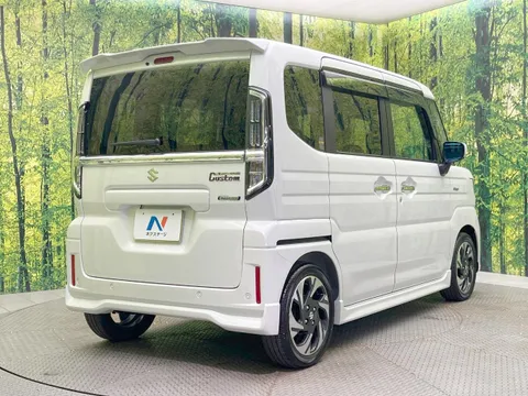 Suzuki Spacia Custom
