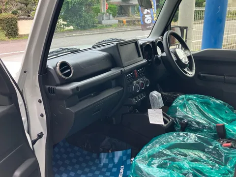 Suzuki Jimny Nomade