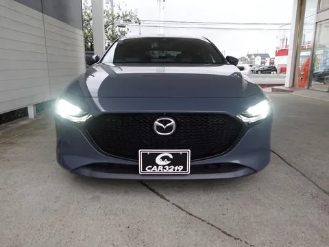 Mazda MAZDA3 Fastback