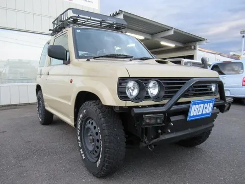 Mitsubishi Pajero Mini