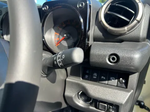 Suzuki Jimny Nomade