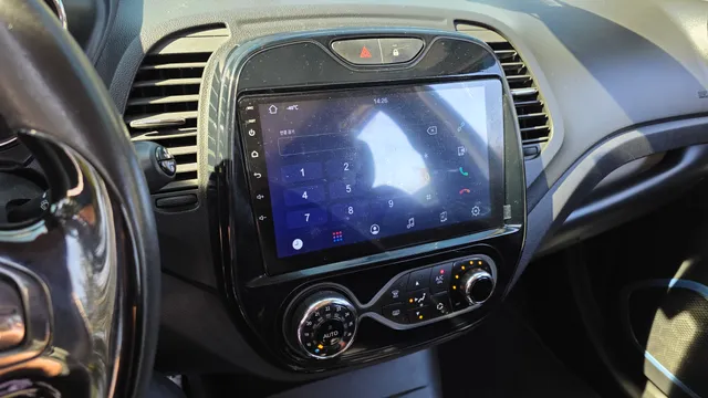 Renault QM3