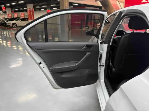 Jetta VA3