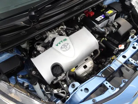 Toyota Yaris (Vitz)