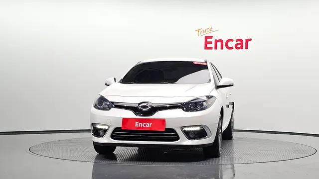 Renault SM3