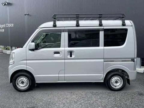Nissan Clipper