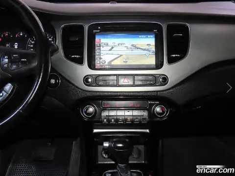 Kia Carens