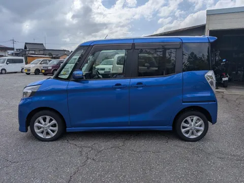 Nissan Dayz Roox
