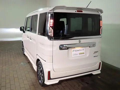 Suzuki Spacia Custom
