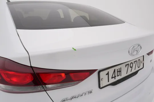 Hyundai Elantra (Avante)