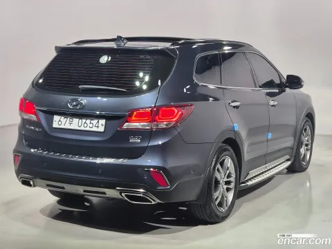 Hyundai Grand Santa Fe (Maxcruz)