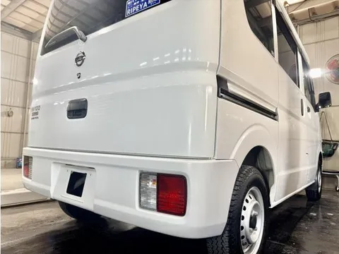 Nissan Clipper