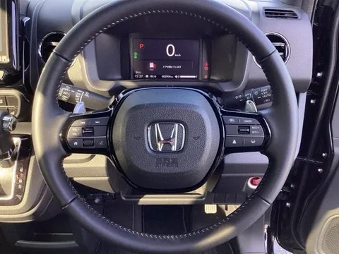 Honda N-WGN Custom