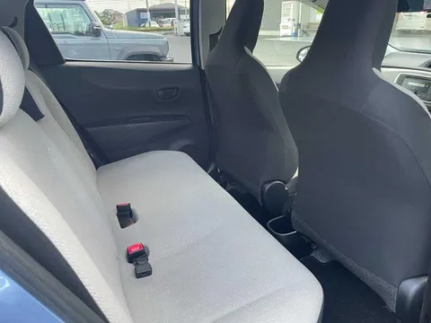 Toyota Yaris (Vitz)