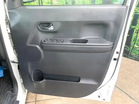 Toyota Pixis Mega