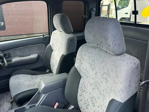 Toyota Hilux Sports Pick Up