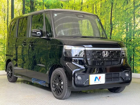 Honda N-BOX Custom