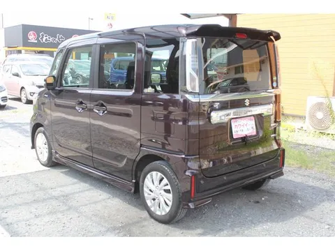 Suzuki Spacia Custom
