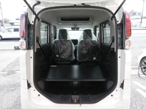 Suzuki Spacia Base