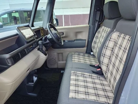 Honda N-BOX Joy