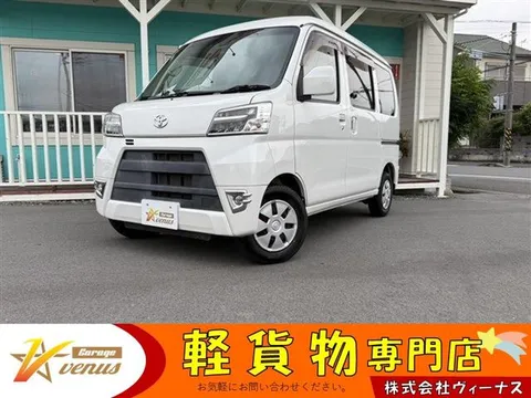 Toyota Pixis Van