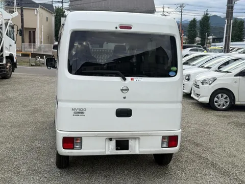 Nissan Clipper