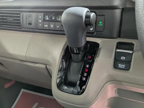 Honda N-BOX Joy